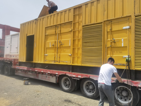 平凉除了负载情况和发动机维护，还有哪些因素会影响 200kw 柴油发电机的油耗？