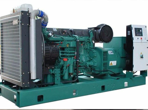 平凉柴油发电机组在低温环境下的保养周期是多久？