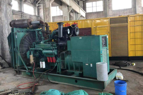 平凉发电机组的空气滤清器应该如何保养？