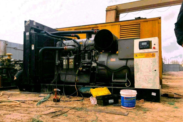平凉柴油发电机组都有哪几种电压规格？