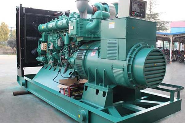 平凉工厂发电机应急发电中如何优化燃油储备管理？