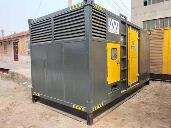 平凉进行柴油发电机组电瓶性能测试时，有哪些注意事项？